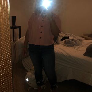 coral/peach blouse!!